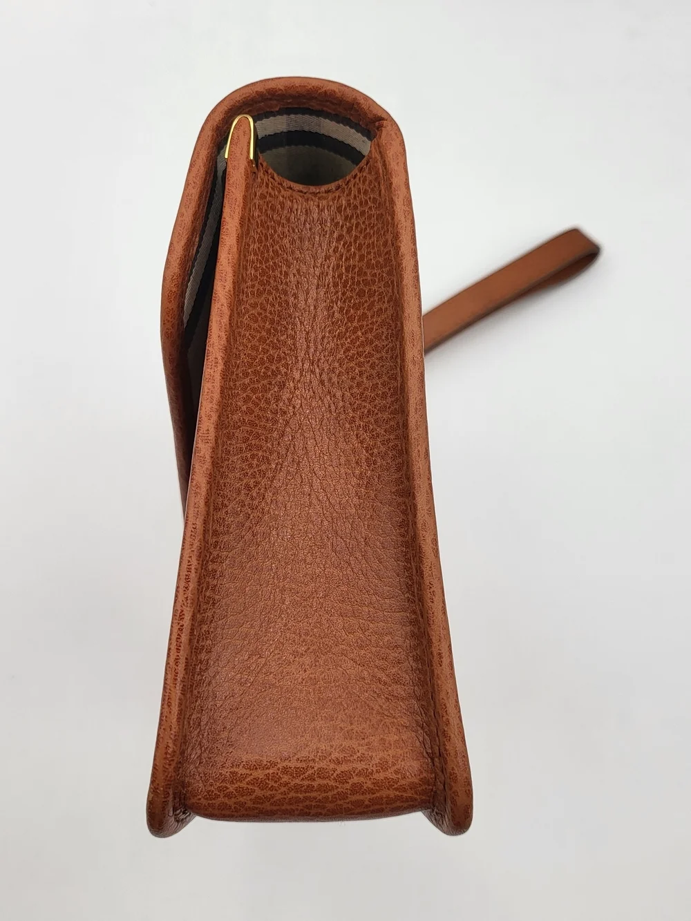 Burberry, Burberrys Brown Calfskin Leather Wristlet Vintage Clutch, Authentic..
